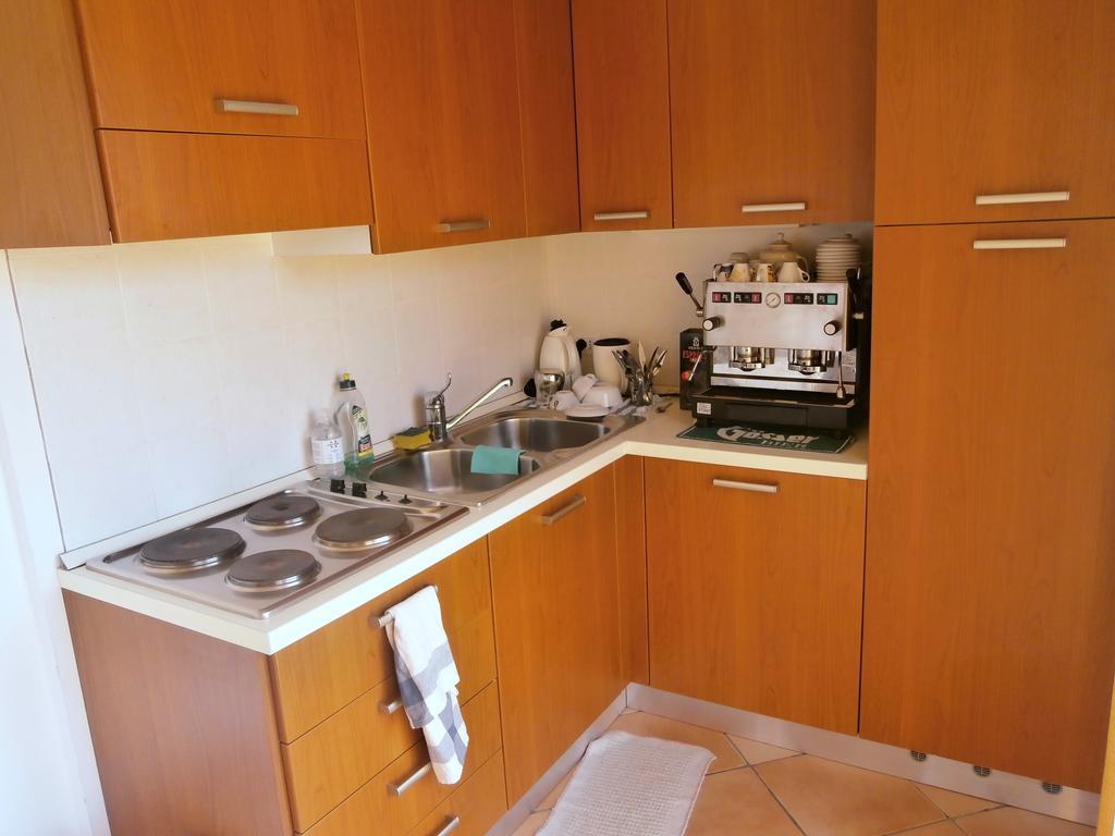 Ai Vecchi Molini Bed & Breakfast กาสเตลโล เตซิโน ภายนอก รูปภาพ