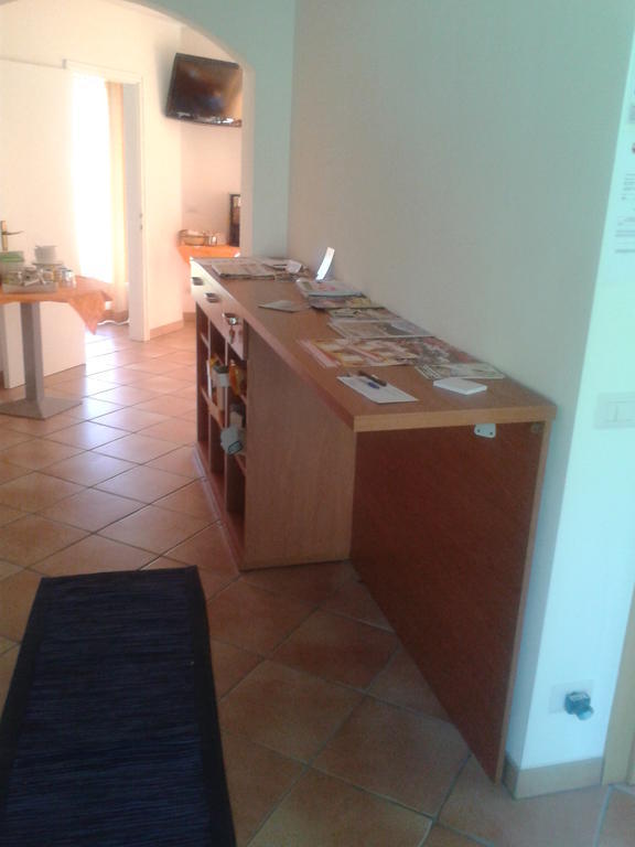 Ai Vecchi Molini Bed & Breakfast กาสเตลโล เตซิโน ภายนอก รูปภาพ