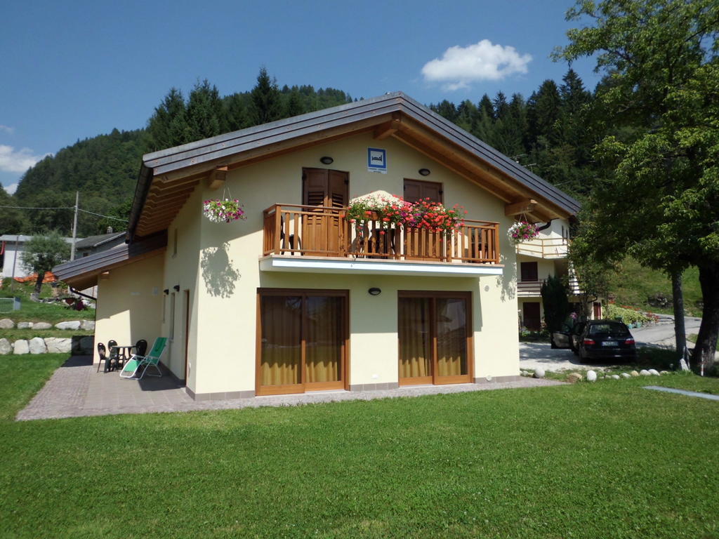 Ai Vecchi Molini Bed & Breakfast กาสเตลโล เตซิโน ภายนอก รูปภาพ