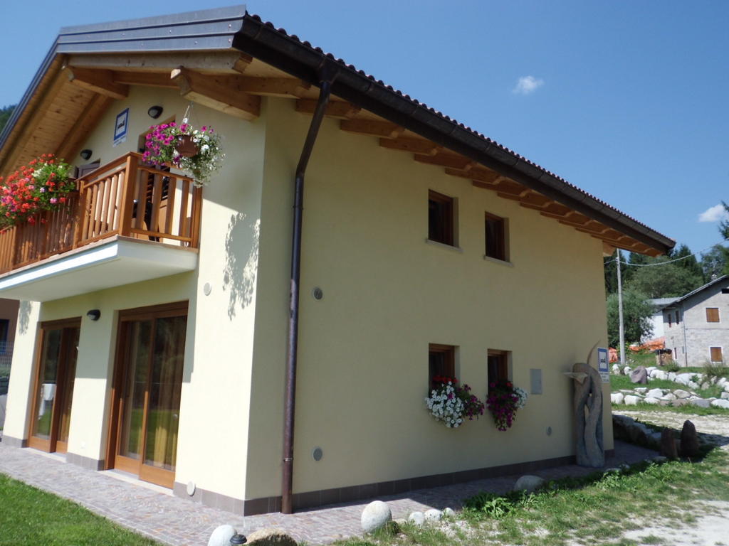 Ai Vecchi Molini Bed & Breakfast กาสเตลโล เตซิโน ภายนอก รูปภาพ