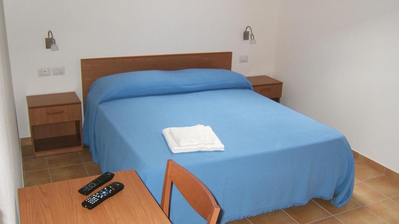 Ai Vecchi Molini Bed & Breakfast กาสเตลโล เตซิโน ภายนอก รูปภาพ
